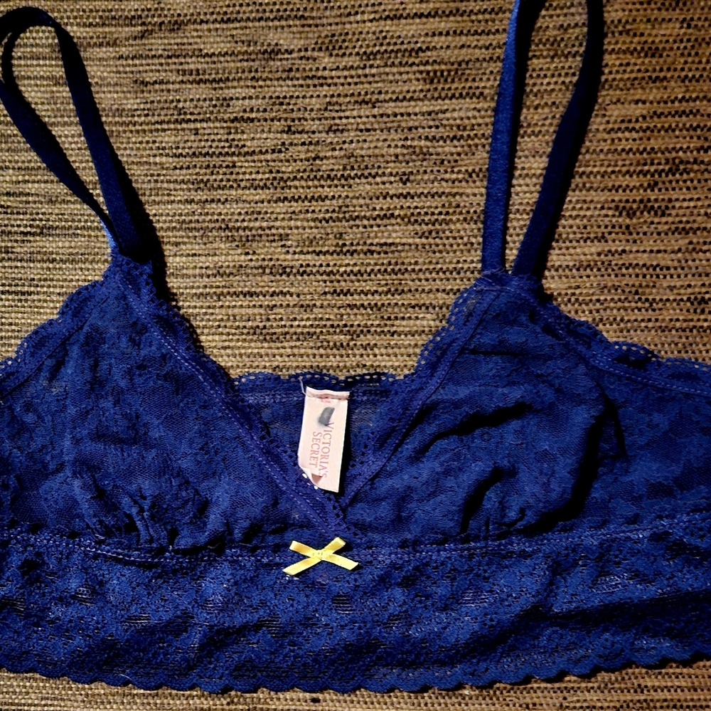 Pink Victoria Secret Lace Bra